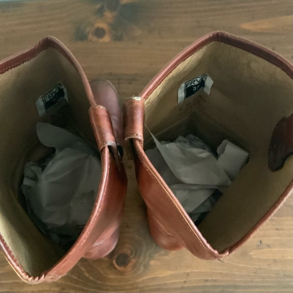 FRYE BOOTS. Melissa Button. Size 9, Made in Mexico - Picture 5 of 14